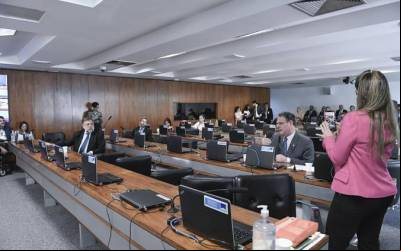 Aprovado na CDH projeto que facilita aquisição de tecnologia para auxiliar pessoas com deficiência