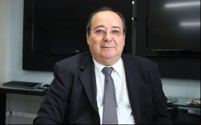 Corpo de Arthur Cunha Lima será velado na Assembleia Legislativa da Paraíba; sepultamento acontece amanhã