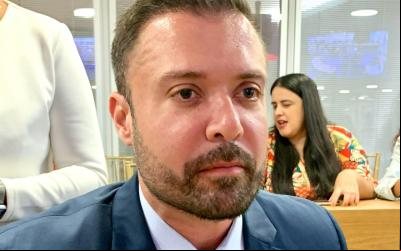 Caio Roberto desconversa sobre saída do PL e futuro político para 2026: Decisão vai ficar para o fim do segundo tempo